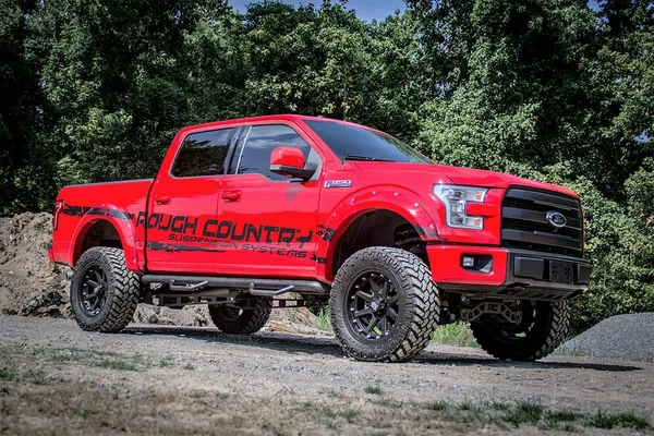 Rough Country - 1070A - Traction Bar Kit for 5-6-Inch Lifts for Ford: 15-17 F150 4WD