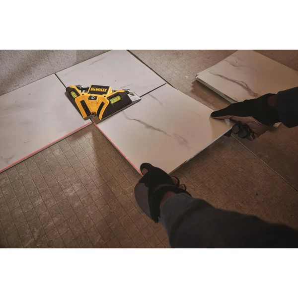 DeWalt - 33 ft. Laser Square DW0802