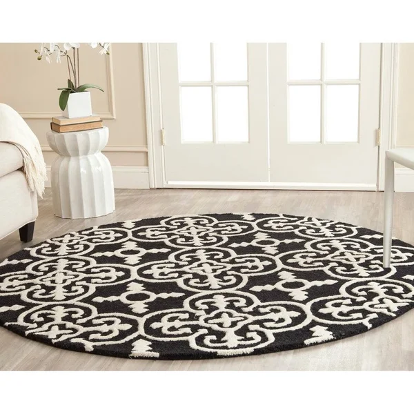 Safavieh Cambridge Silver & Ivory 2&-6x22 x 8& Rug
