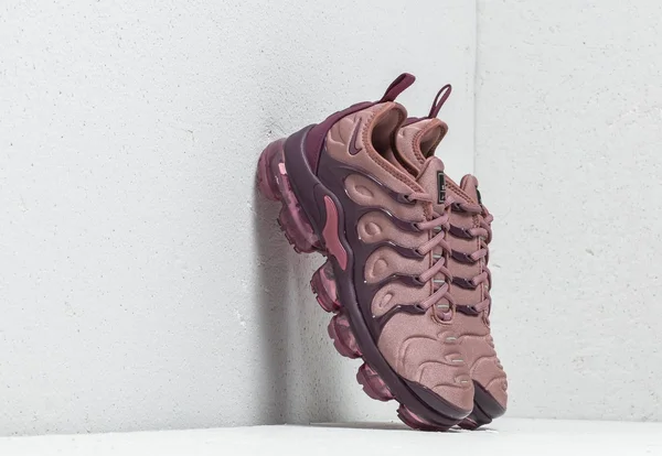 Nike Air VaporMax Plus Smokey Mauve Women's Shoes, Size: 9
