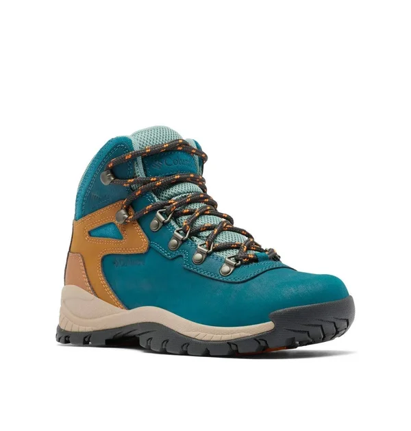 Columbia Women's Newton Ridge Plus, Deep Wave/Dusty Green, 5.5