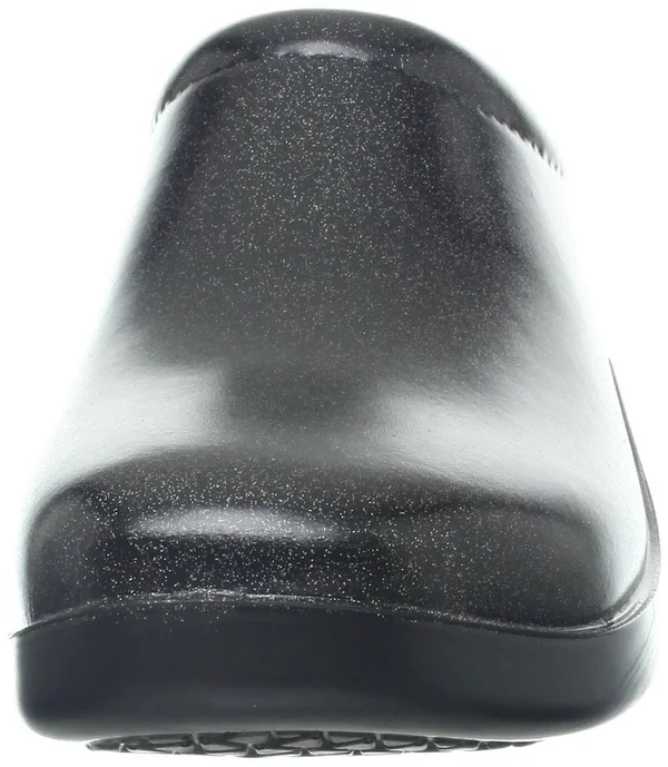 Klogs Footwear Women's Dusty Gloss Black