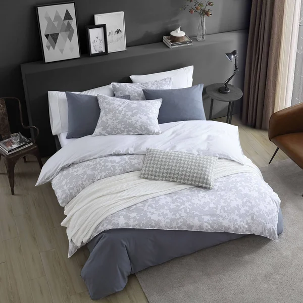 Kenneth Cole New York Merrion Comforter Set, Cotton, LT Grey, King