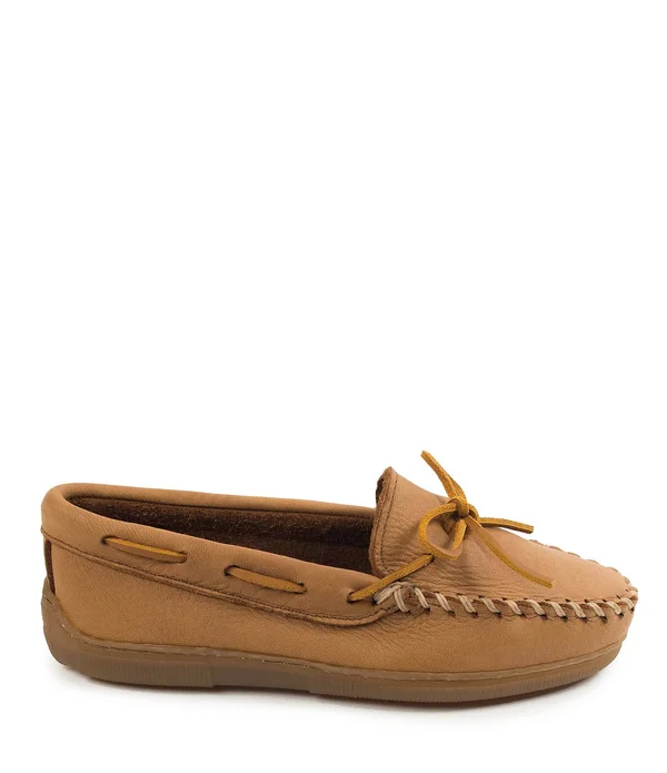 Minnetonka Moosehide Classic 5.5 Women's Natural