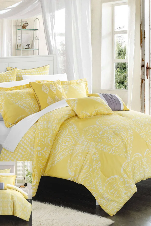 Parma Sicily Reversible Printed Comforter Set Yellow - Size: Queen