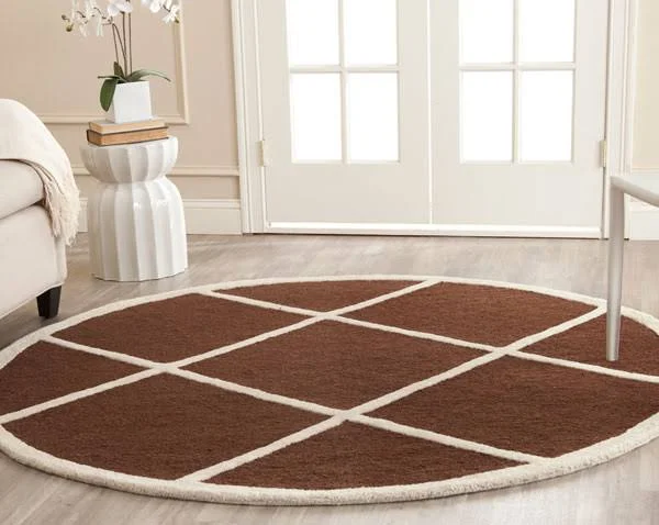 Safavieh Cambridge Dark Brown & Ivory 6& x 6& Round Rug