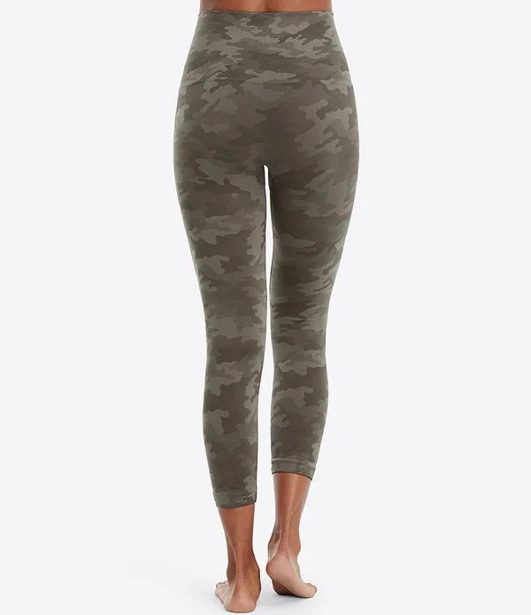 Spanx - Look at Me Now Cropped Seamless Leggings - Sage Camo S