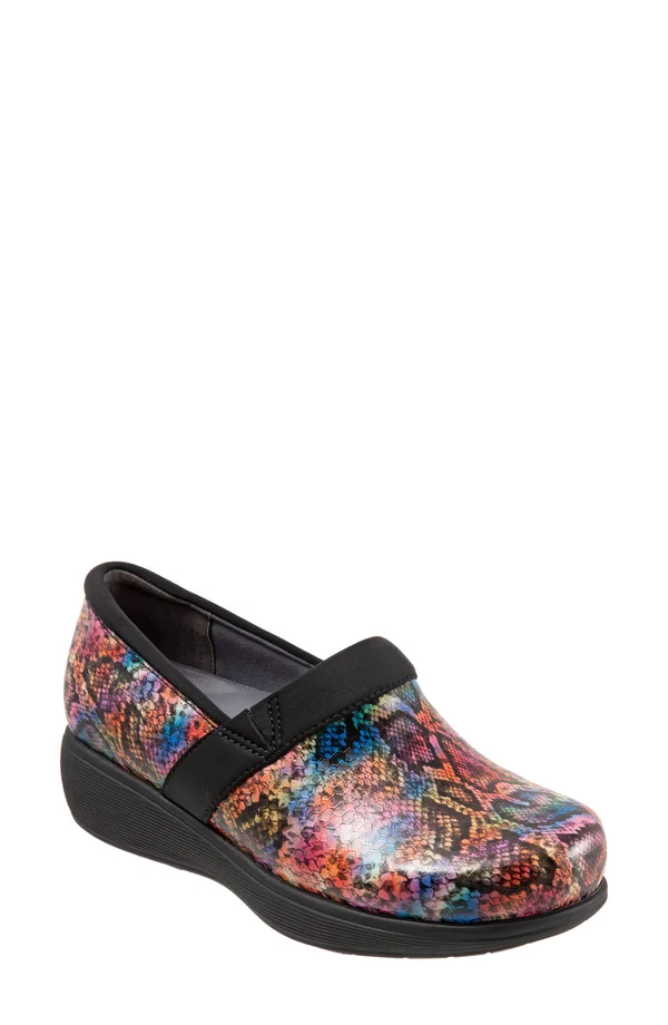 Softwalk Women's Meredith Sport Clog - Size: 11, Snake Multi Leather