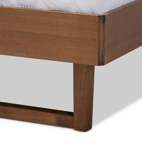 Baxton Studio Viviana Modern and Contemporary Light Gray Fabric Upholstered and Ash Walnut Finished Wood King Size Platform Bed