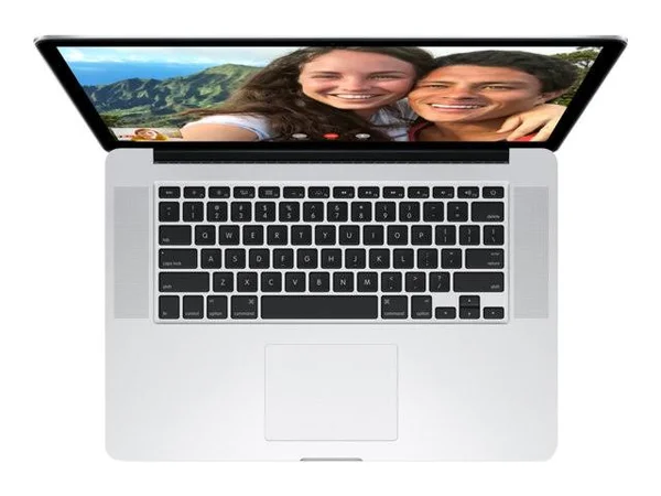 Apple MacBook Pro with Retina display 15.4″ Notebook - Core i7 2.2 GHz - 16 GB RAM - 256 GB SSD