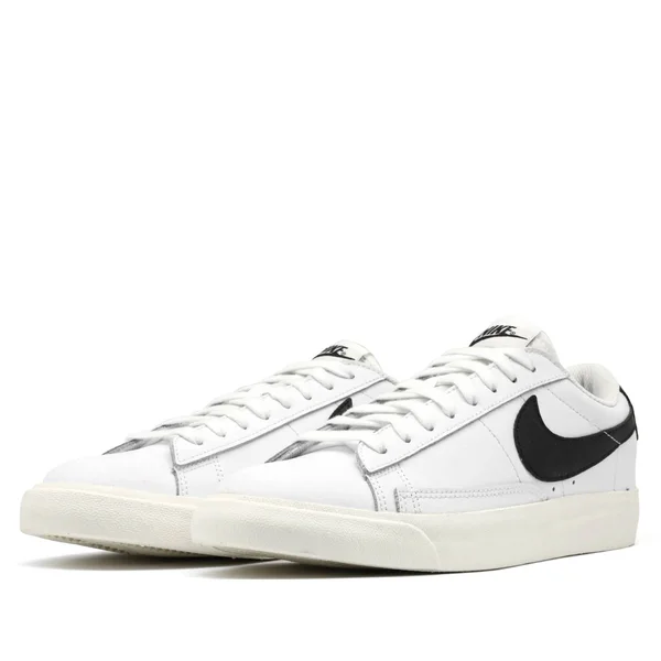 Nike Blazer Low Leather White Black Sail - Size 6.5 Men
