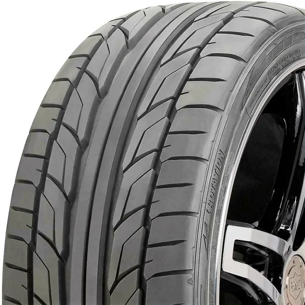 Nitto NT555 G2 : 295/40R18 103W