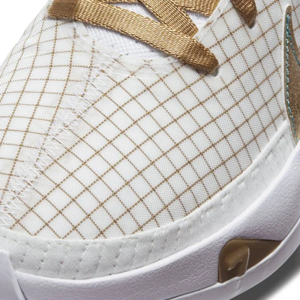 Nike Kd13 Grade School Boys& Basketball Shoes - White/Gold, Size: 4