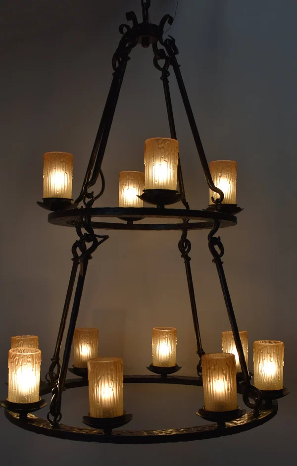 Maxim 10977WSOI Notre Dame 12-Light Chandelier, Oil Rubbed Bronze
