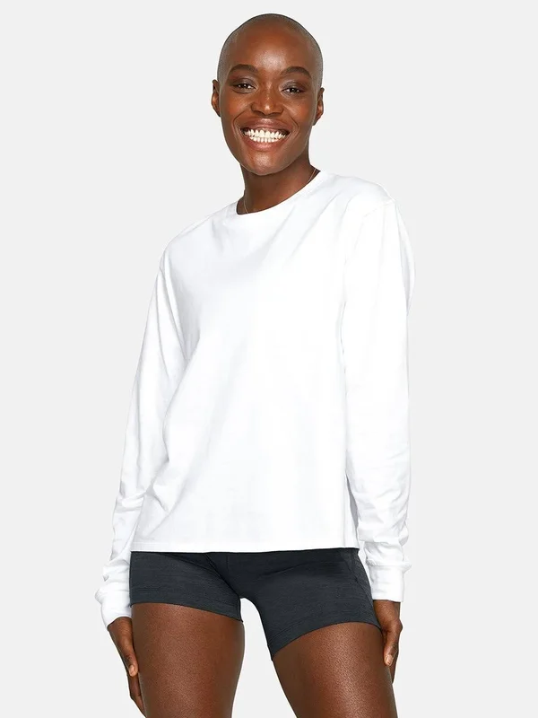 Everyday Longsleeve in Brilliant White, Outdoor Voices