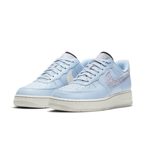 Nike Women's Air Force 1 &07 SE Light Armory Blue