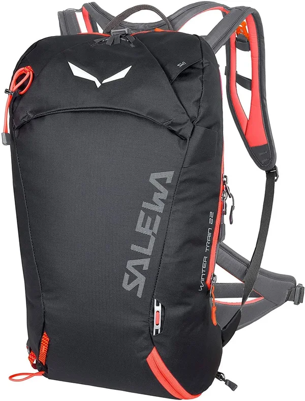 Winter Train 22 Women Backpack (Black) Salewa