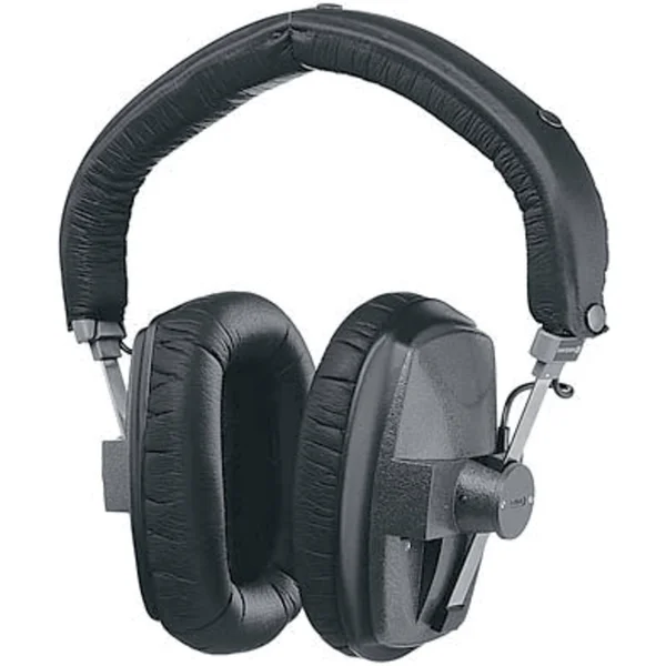 Beyerdynamic DT-150-250 Ultra-High Isolation Live/Broadcast/Studio Headphones