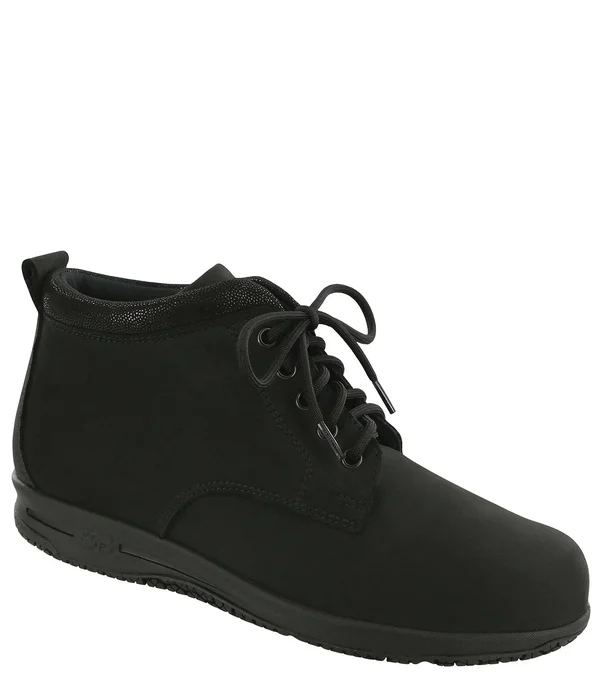 SAS Women's Gretchen Black 9 Wide