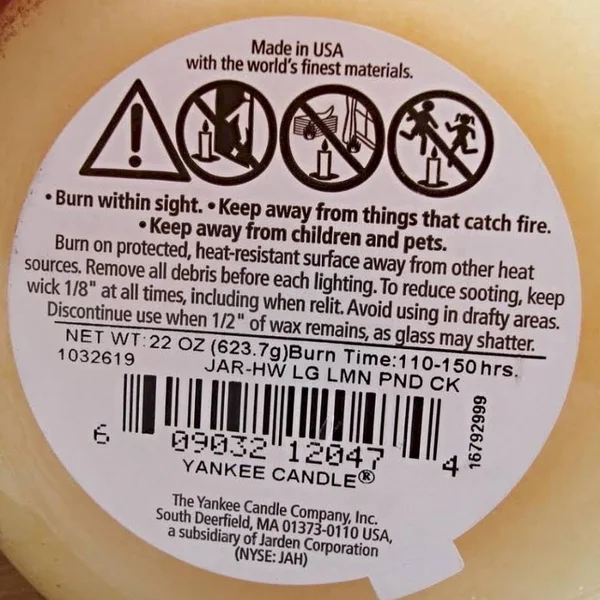 Yankee Candle Lemon Pound Cake Large Jar Candle