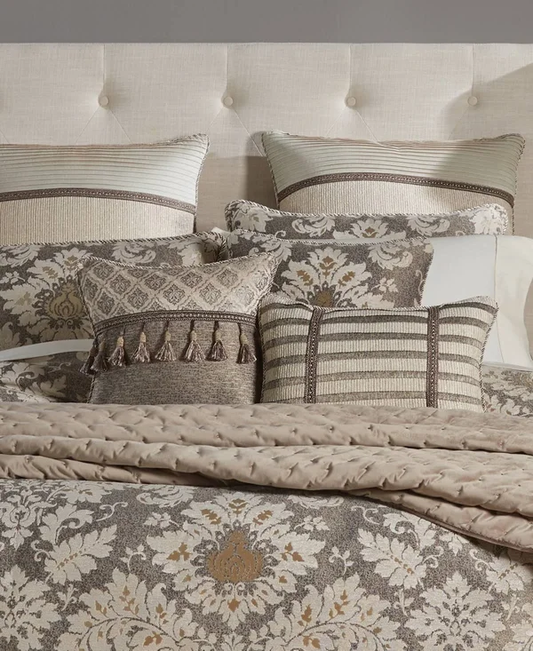 Croscill Nerissa 4-pc. California King Comforter Set - Neutral