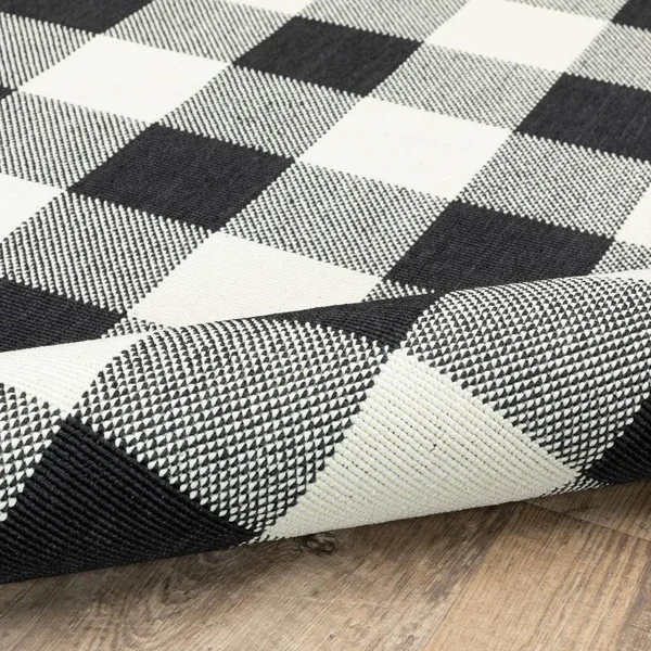 9'x13' Black and Ivory Gingham Indoor Outdoor Area Rug (389523)