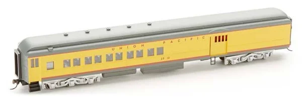Bachmann 13605 HO Union Pacific 72& Heavyweight Combine #2512