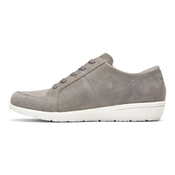 Women's Vionic Abigail Lace Up Sneaker - Size: 9