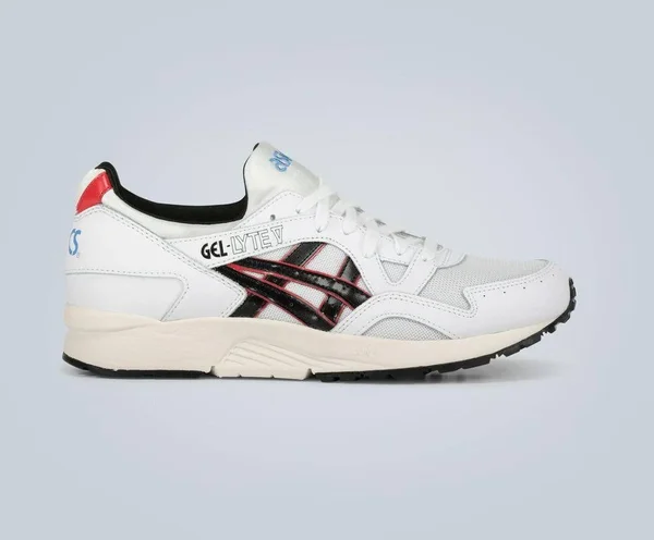 Asics Gel-Lyte V - White - Low-top Sneakers