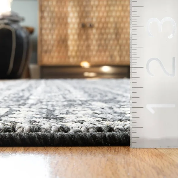 nuLOOM Tulia Vintage Ethnic Tassel Area Rug (7& 6x22 x 9& 6x22 - Gray)
