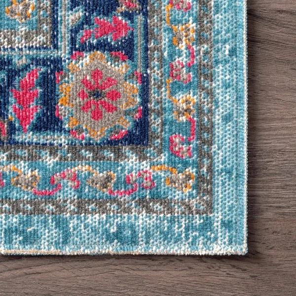 nuLOOM Dortha Vintage Medallion Gray 5& x 7& 5x22 Area Rug