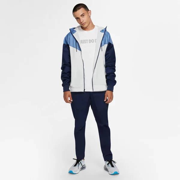 Nike Sportswear Windrunner Hooded Windbreaker