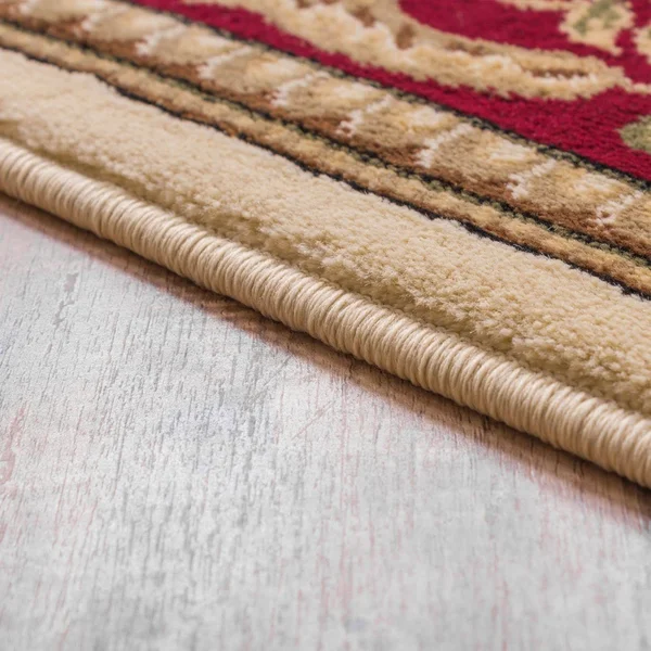 Well Woven Agra Royal Trellis Area Rug - 3&11x22 x 5&3x22 (Red/Beige)