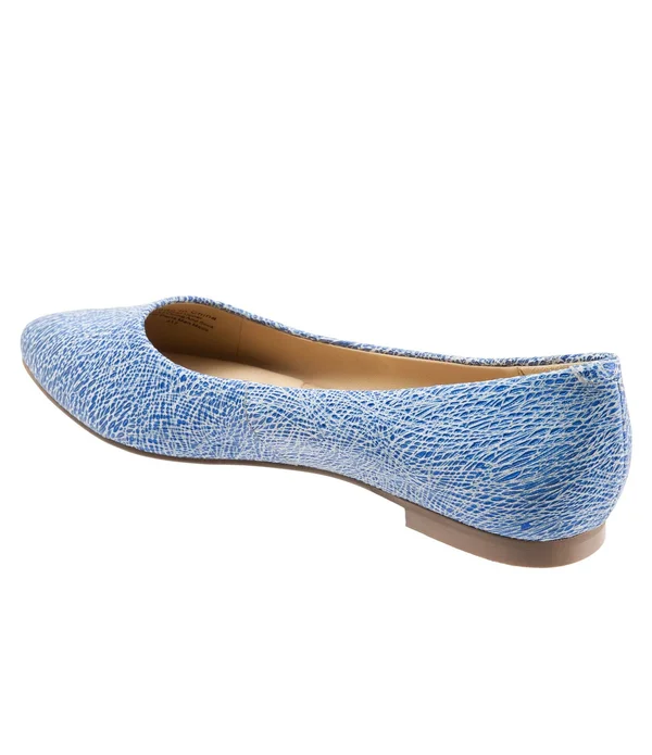 Women's Trotters Estee, Size: 6.5, Blue