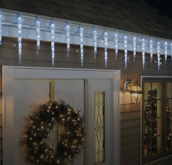 GE 100 LED Twinkling Ice Crystal Icicle Set 20 ct