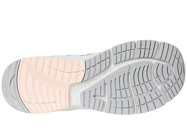 New Balance Women's 847v4 - Grey/Silver (Size 5)
