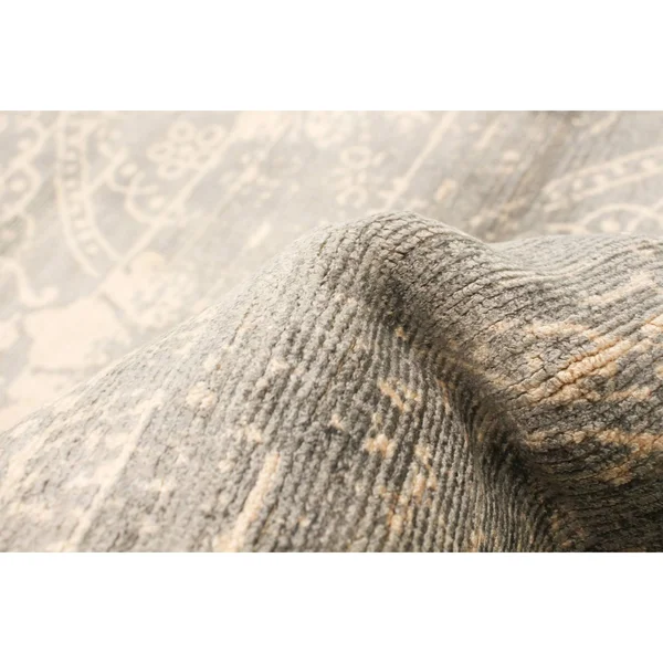 Hand Loomed Galleria Dark Grey Viscose Rug 5&0x22 x 7&4x22
