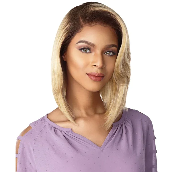 Sensationnel Synthetic Cloud 9 13x6 Swiss Lace Front Wig - Chrissy (613)