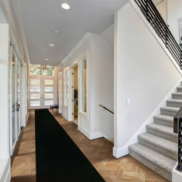 runrug USA Plain Black Hallway Carpet Rug Runner Length: 5 foot, Width