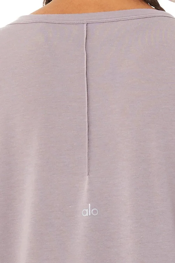 Motion Short Sleeve Top in Lavender Smoke - Size: Small, Alo Yoga