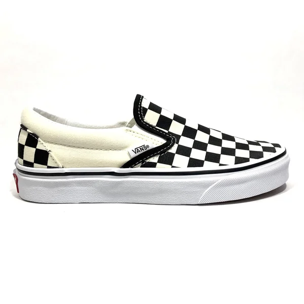 Vans Classic Slip-On Sneaker, Checkerboard, 7.5M, 9W