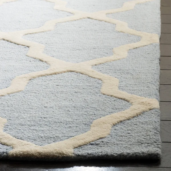 Safavieh CAM121A Cambridge Area Rug - Light Blue, Ivory: 6-ft Round