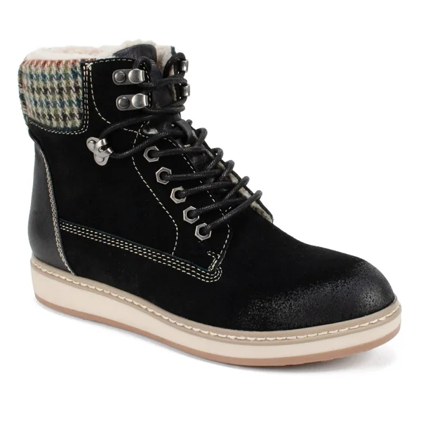 White Mountain Women's Theo Winter Bootie - Black Suede