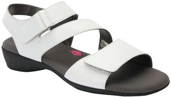 Women's Ros Hommerson Marilyn, Size: 9.5, White