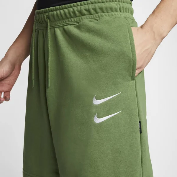 Nike Men's Swoosh Shorts-Green XL