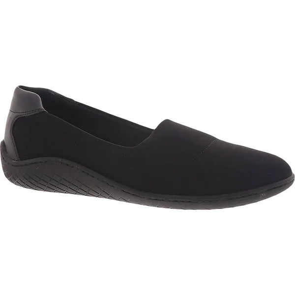Women's Clarks Adella Lilly Slip-On - Black - Size 9