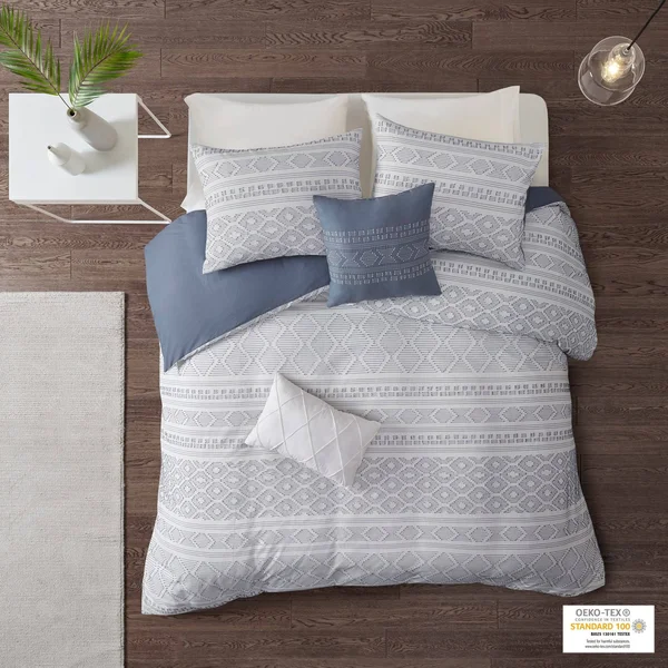 Urban Habitat Lizbeth 5 Piece Cotton Clip Jacquard Duvet Cover Set - White/Indigo - Full/Queen