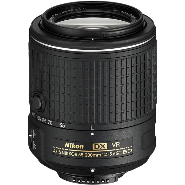 Nikon D5600 Dslr Camera with 18-55mm Lens, Speedlight Flash and Accessories