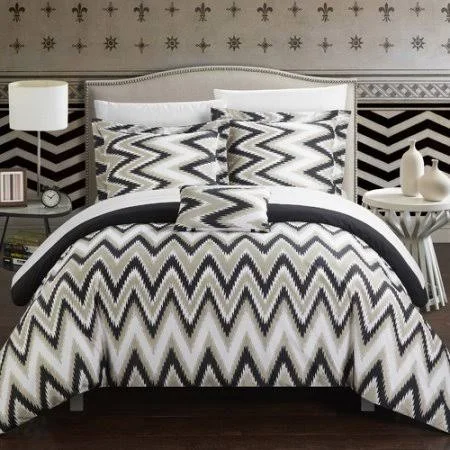 Chic Home Bella 8 Piece Comforter Set Reversible Bed in A Bag Black - King