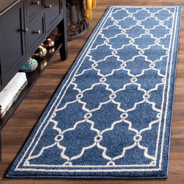 Safavieh Amherst Navy & Beige 2&-3x22 x 7& Rug